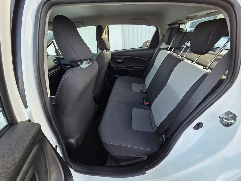 Photo 15 - Toyota Yaris