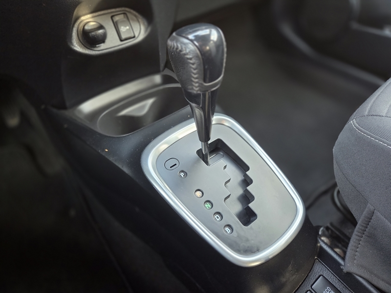 Photo 15 - Toyota Yaris