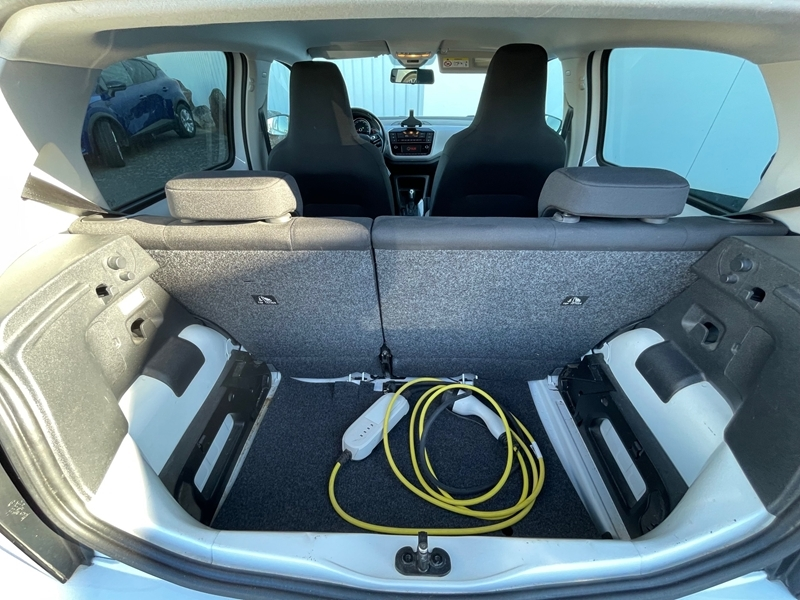 Photo 5 - Volkswagen E-Up!