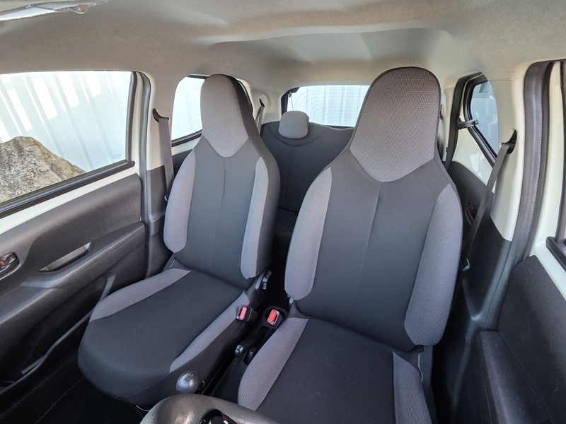 Photo 5 - Toyota Aygo