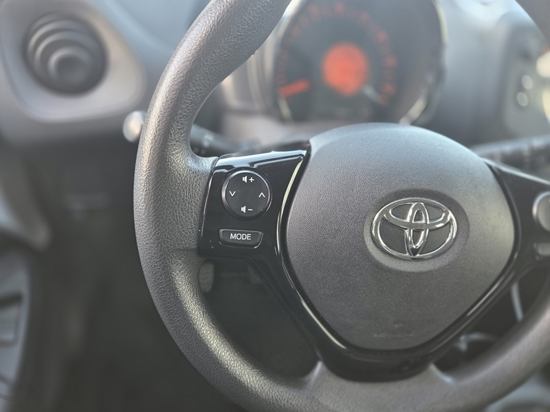 Photo 9 - Toyota Aygo