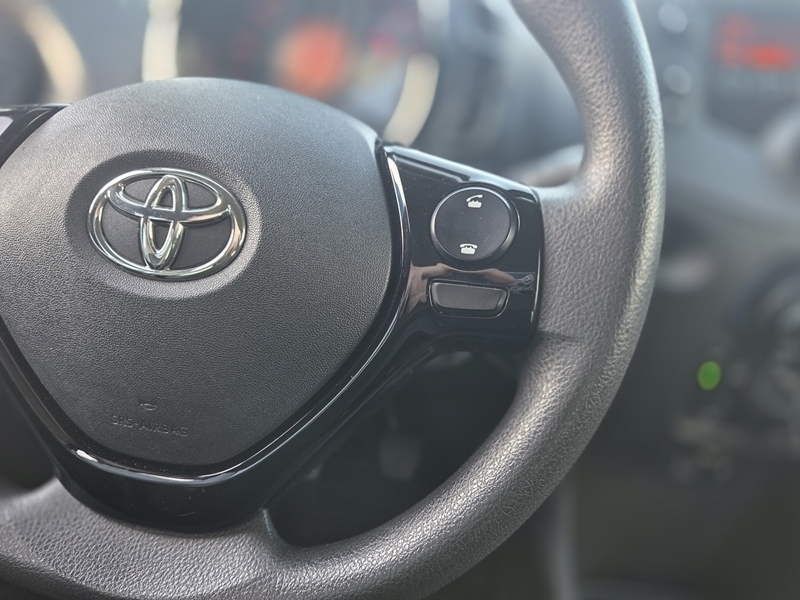 Photo 10 - Toyota Aygo