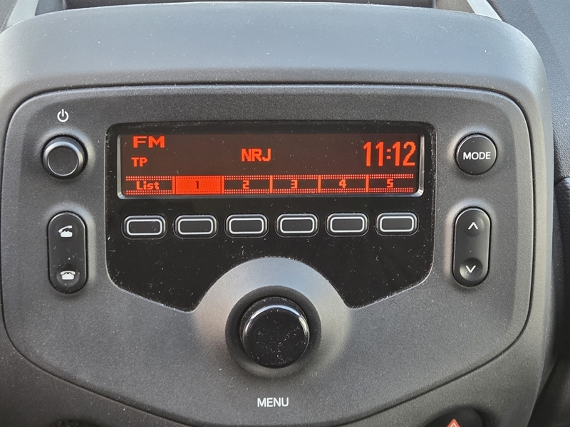 Photo 14 - Toyota Aygo