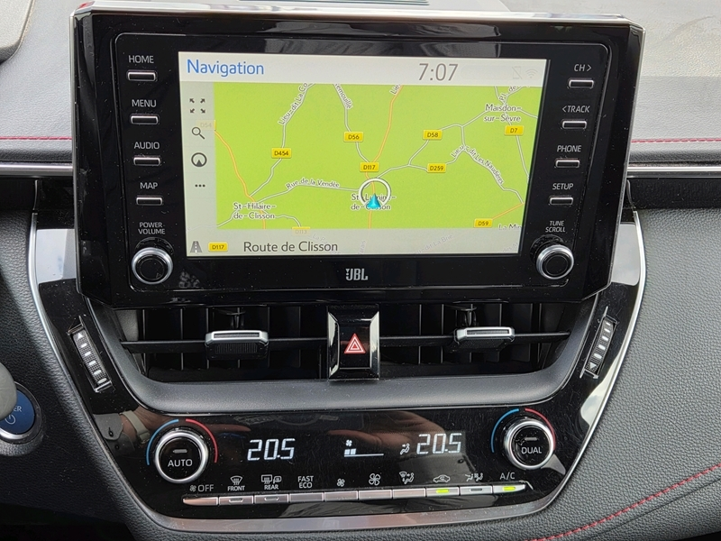 Photo 11 - Toyota Corolla Touring Spt