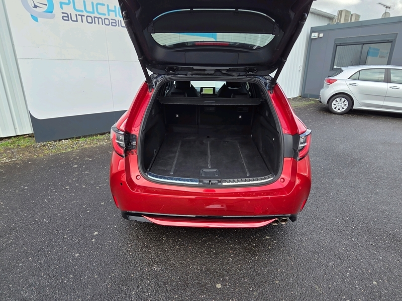 Photo 15 - Toyota Corolla Touring Spt