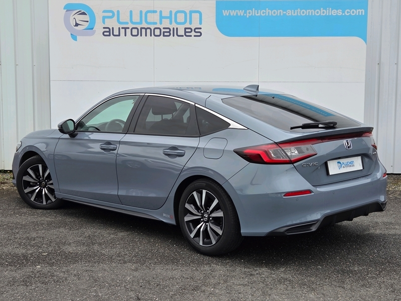 Honda
                    CIVIC