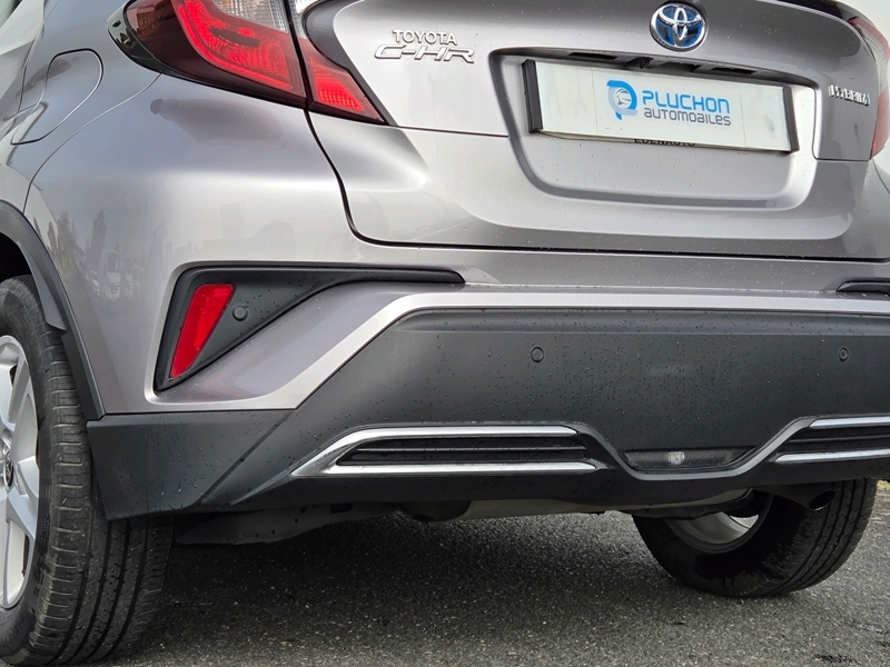 Photo 16 - Toyota C-HR