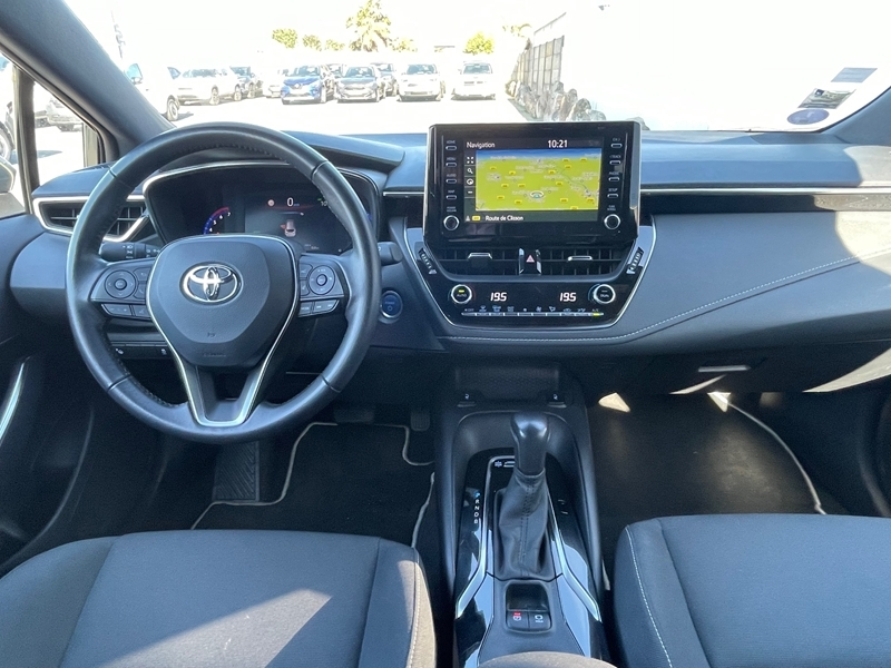 Photo 2 - Toyota Corolla Touring Spt