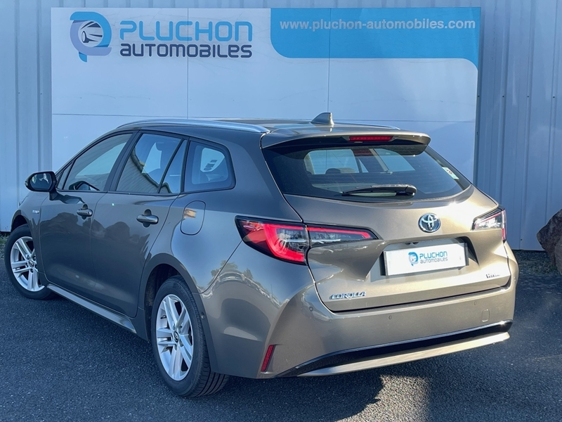 Photo 3 - Toyota Corolla Touring Spt