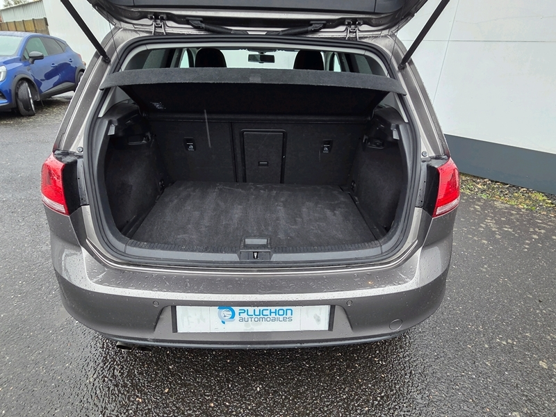 Photo 11 - Volkswagen Golf VII