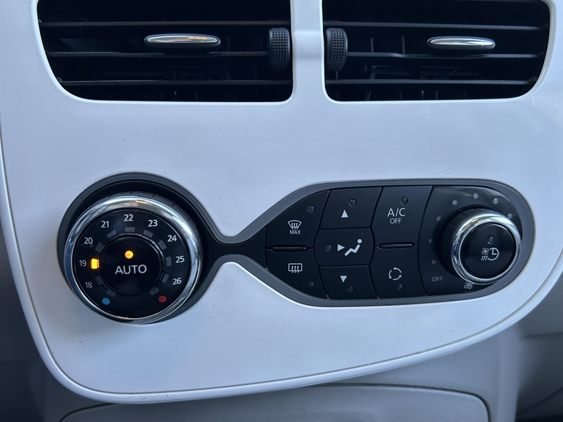 Photo 12 - Renault Zoe
