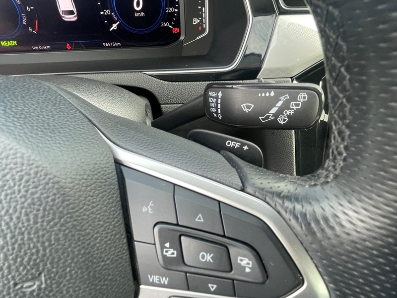 Photo 10 - Volkswagen Passat SW