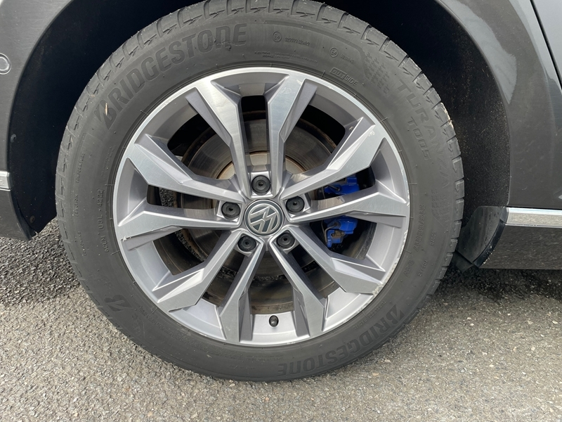 Photo 20 - Volkswagen Passat SW