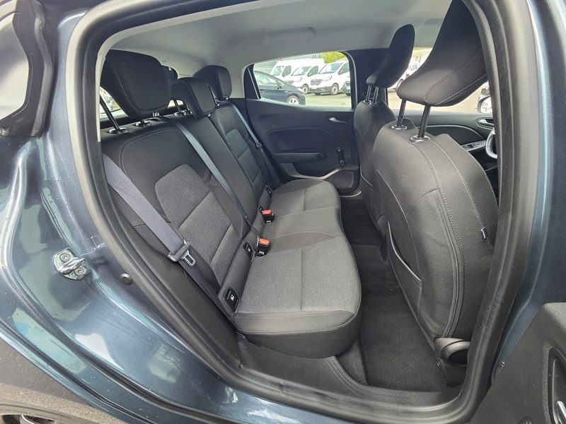 Photo 15 - Renault Clio V