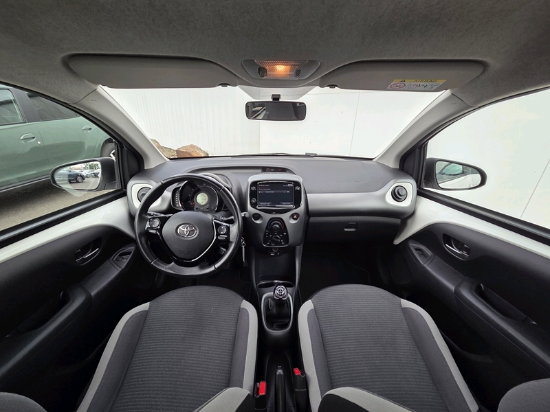 Toyota
                    Aygo