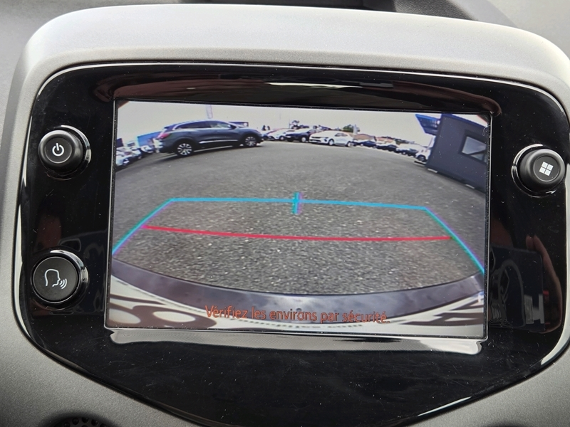 Photo 12 - Toyota Aygo