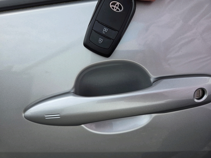 Photo 14 - Toyota Yaris