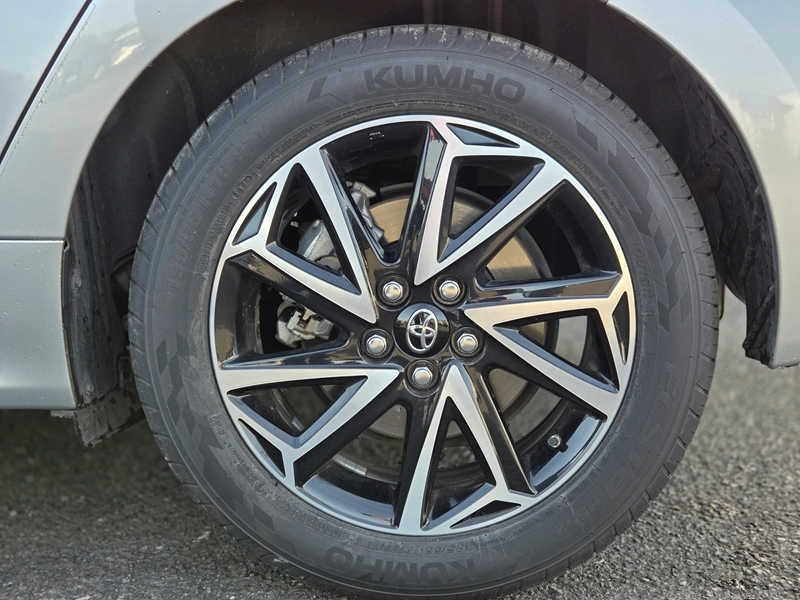 Photo 20 - Toyota Yaris