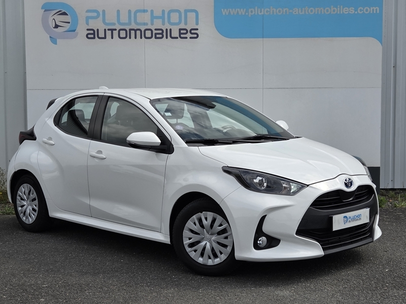 Toyota
                        Yaris