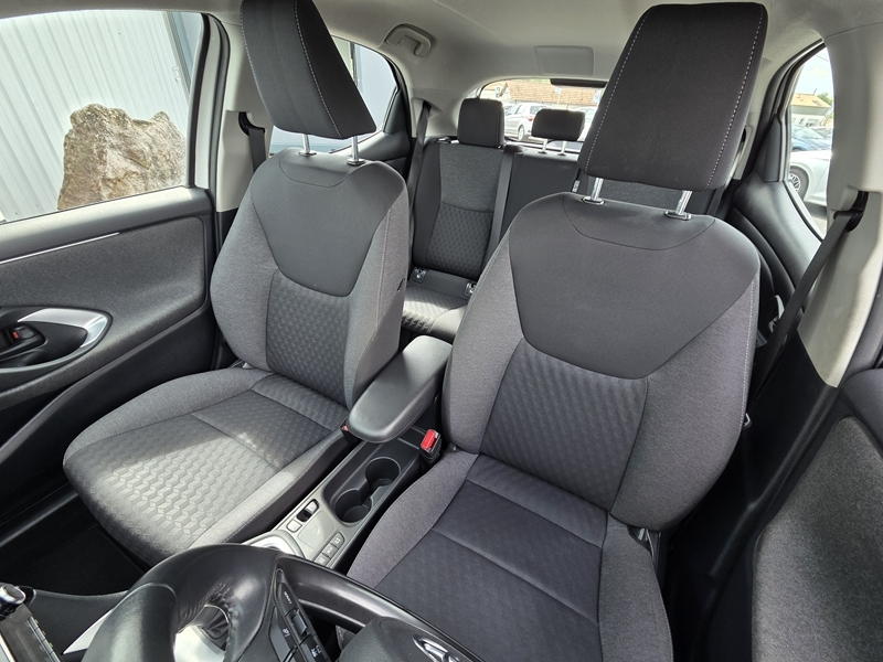 Photo 5 - Toyota Yaris