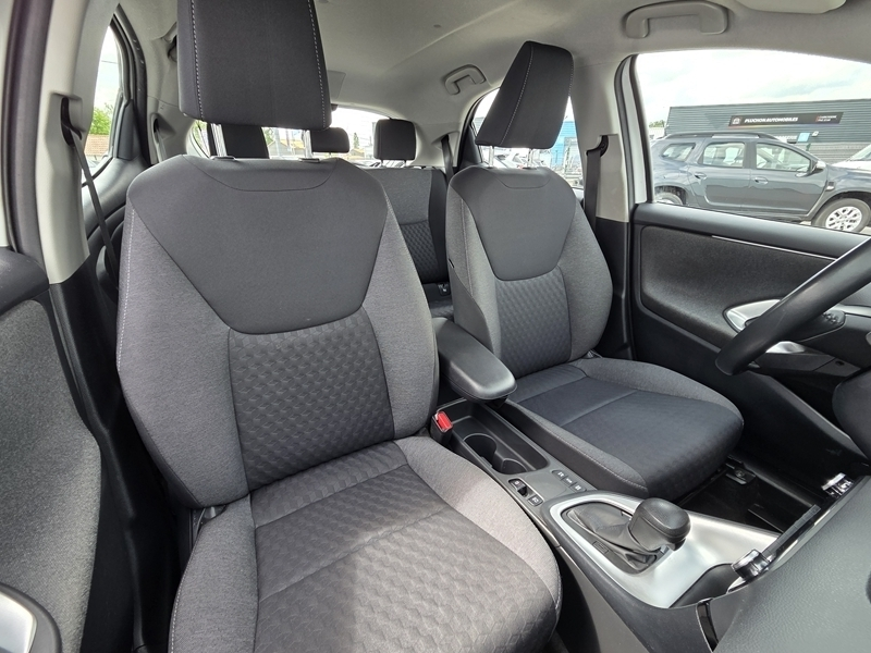 Photo 7 - Toyota Yaris