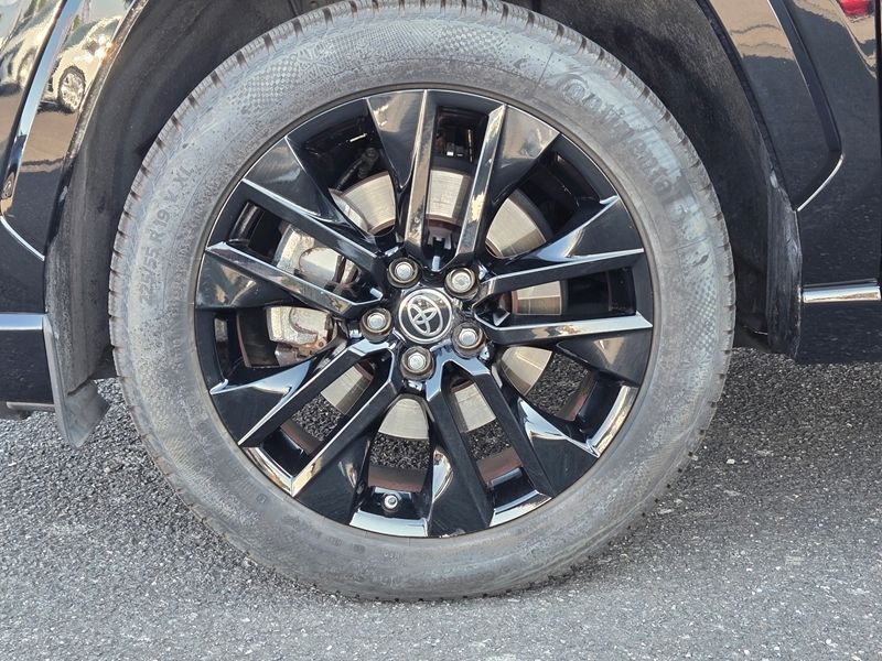 Photo 20 - Toyota RAV4