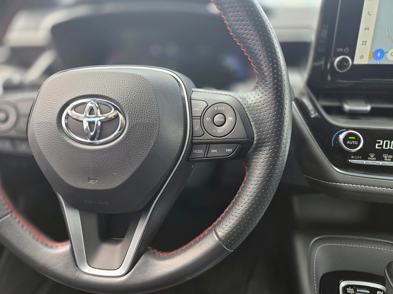 Photo 7 - Toyota Corolla Touring Spt