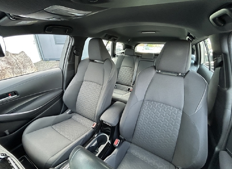 Photo 4 - Toyota Corolla Touring Spt